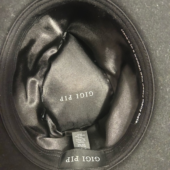 Black Wide-Brim Fedora Hat - Picture 5 of 9